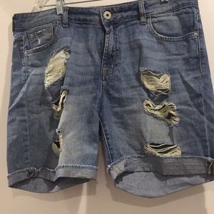 DL Jean Distressed Short